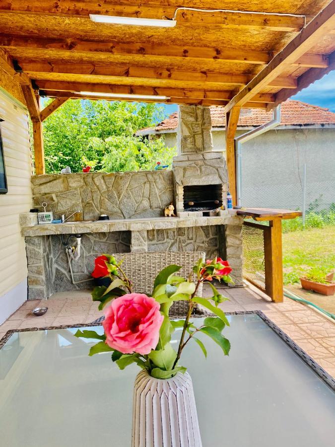 Caravans 10 Min To Tsonevo Lake & 35 Min To Black Sea Buitenkant foto