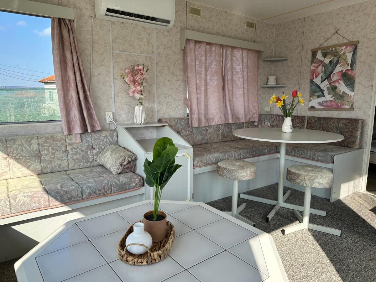Caravans 10 Min To Tsonevo Lake & 35 Min To Black Sea Buitenkant foto